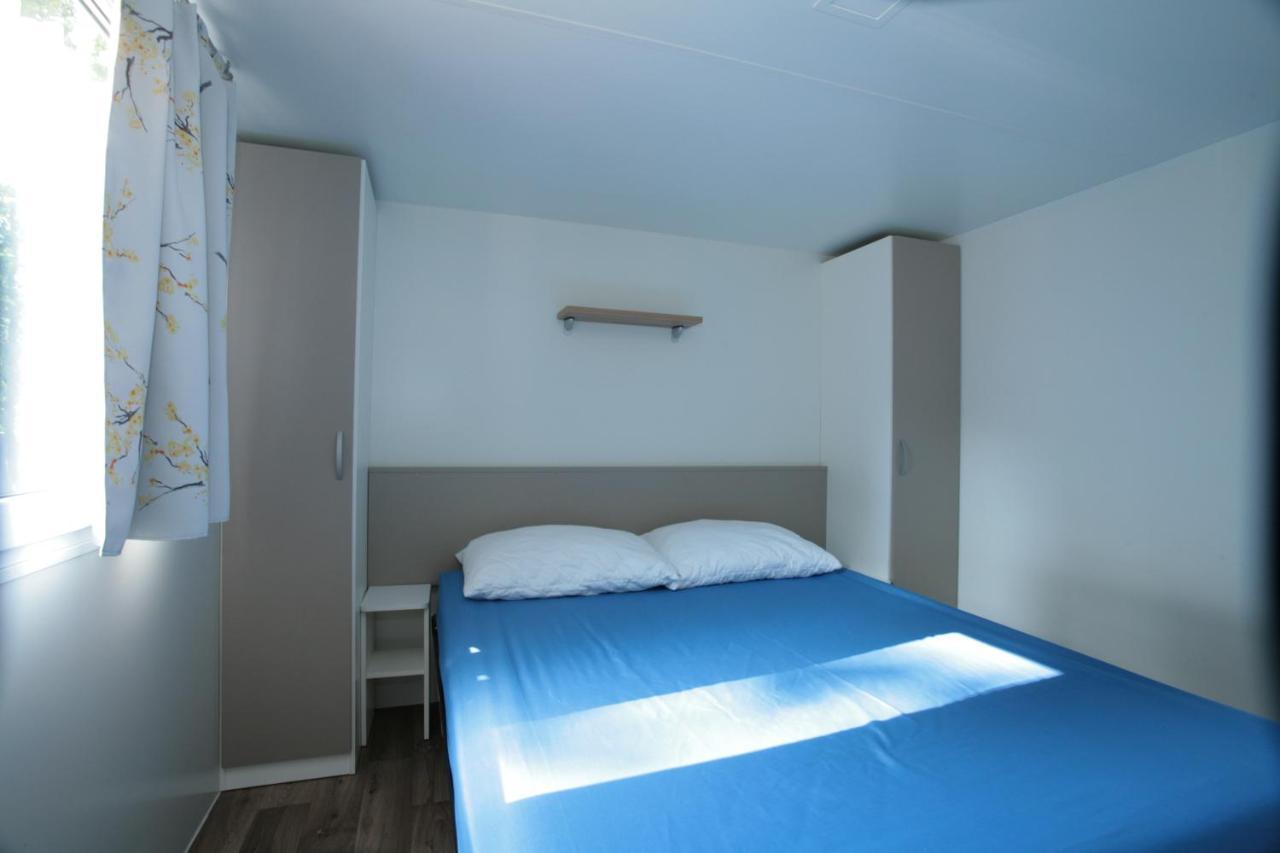 Camping Adria Mobile Home Park Умаг Екстер'єр фото